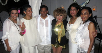 Luisa Marshall with Anil and Shobana's family