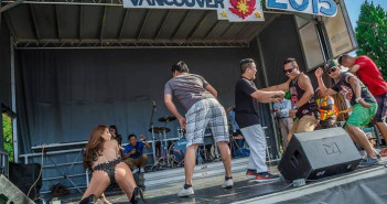 Solenn's performance during the 2015 Pinoy Fiesta Vancouver. Screenshot taken from Facebook.