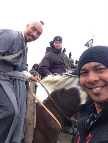 Brett Chan (right) on set with Marco Polo actor Tom Wu. Photo by Brett Chan.